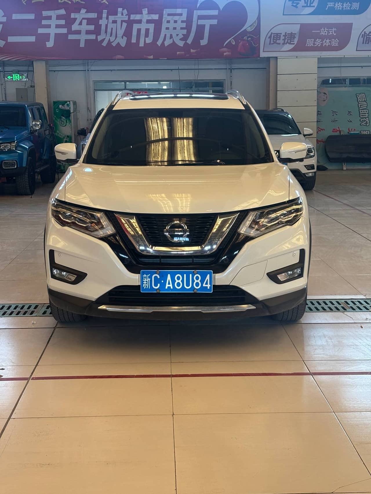 2019 Nissan X-Trail; curated vehicle image