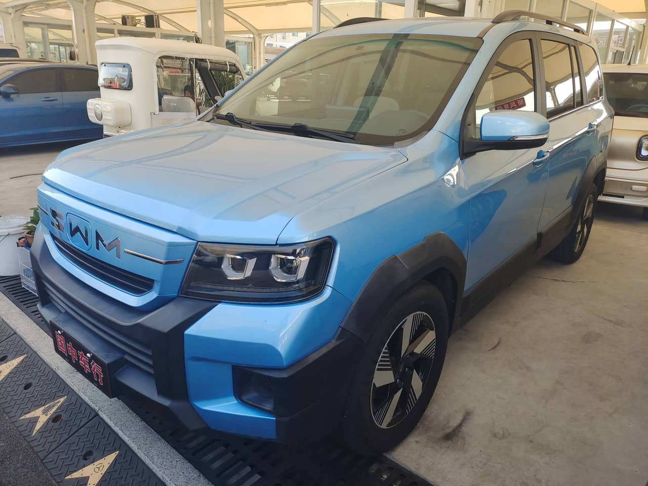 SWM vehicle