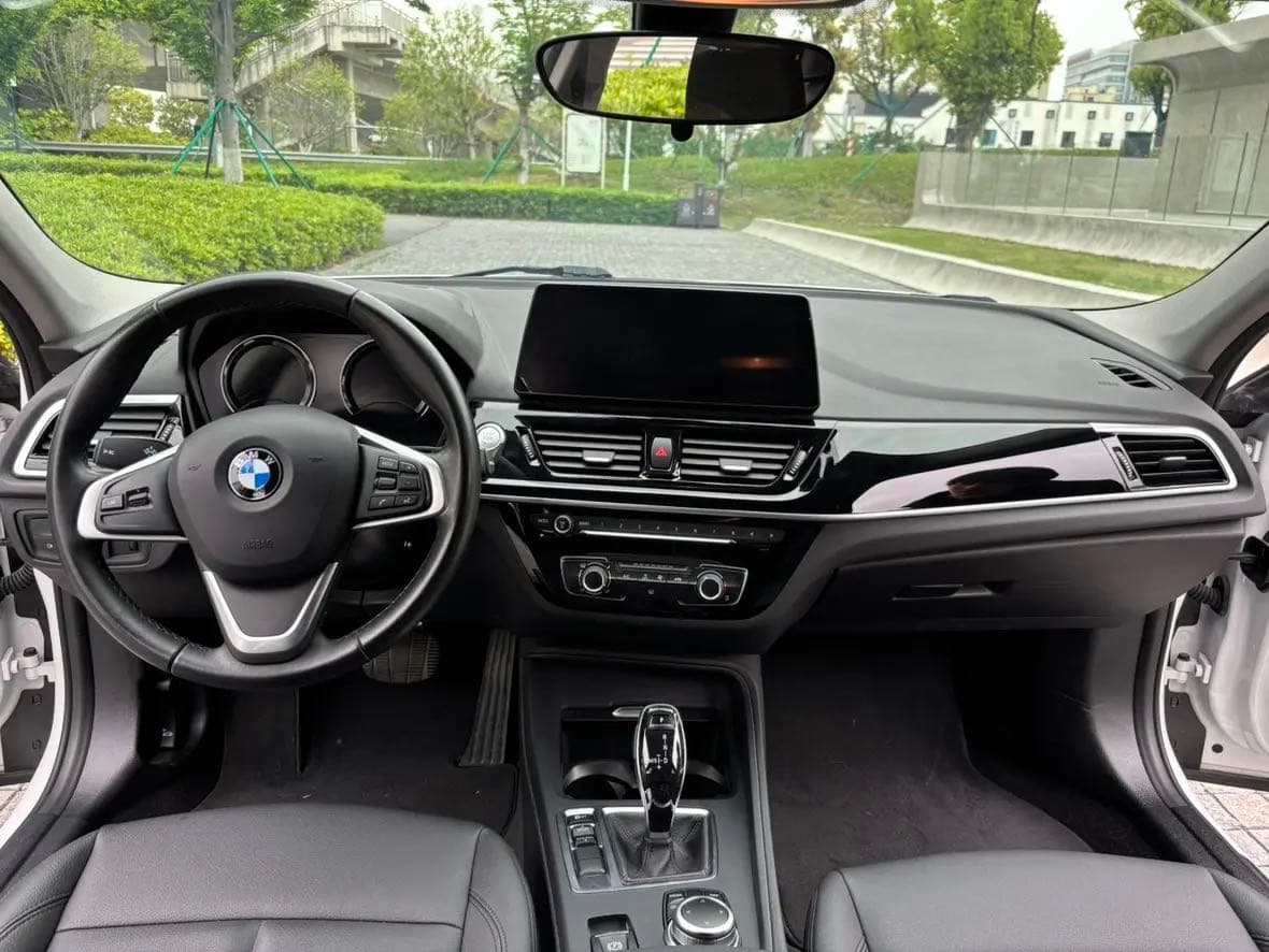 BMW 1 Series – 2023款 120i M Sport Edition photo 2