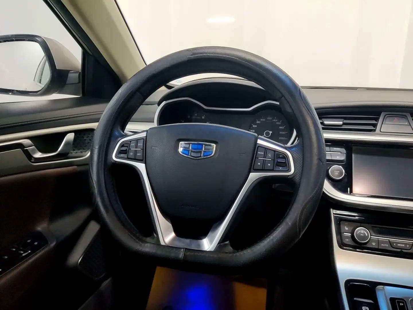 Geely Emgrand GL – 2017款 1.3T Automatic Prestige Edition photo 5